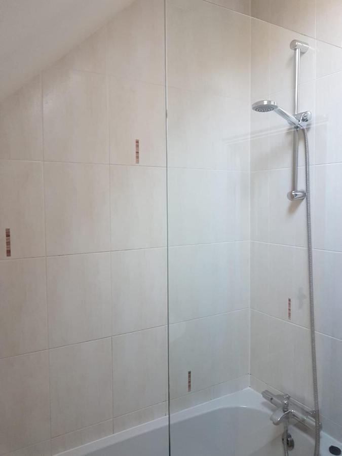 Binfield Annexe Villa Bracknell Ngoại thất bức ảnh